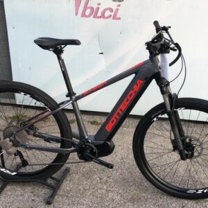 BOTTECCHIA BE33 TEASER